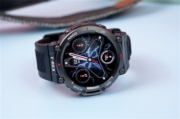 华米amazfit 跃我 t-rex 2运动手表评测:五星双频搜星快定位准